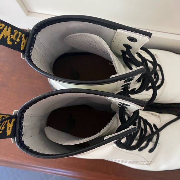 DR MARTENS boots - Picture 5 of 5